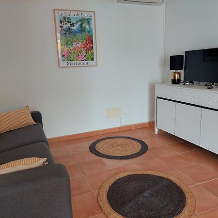 Villa Nautilia, Vue Mer, Proche Plage 莱特鲁瓦西莱 外观 照片